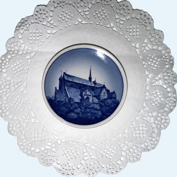 Royal Copenhagen Mini Collector Plates (Herlufsholm & Egerslev) - Picture 4 of 7